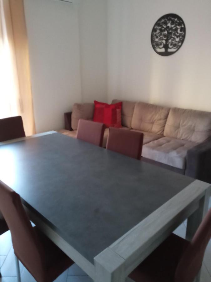 Family Apartment Brindisi Ngoại thất bức ảnh